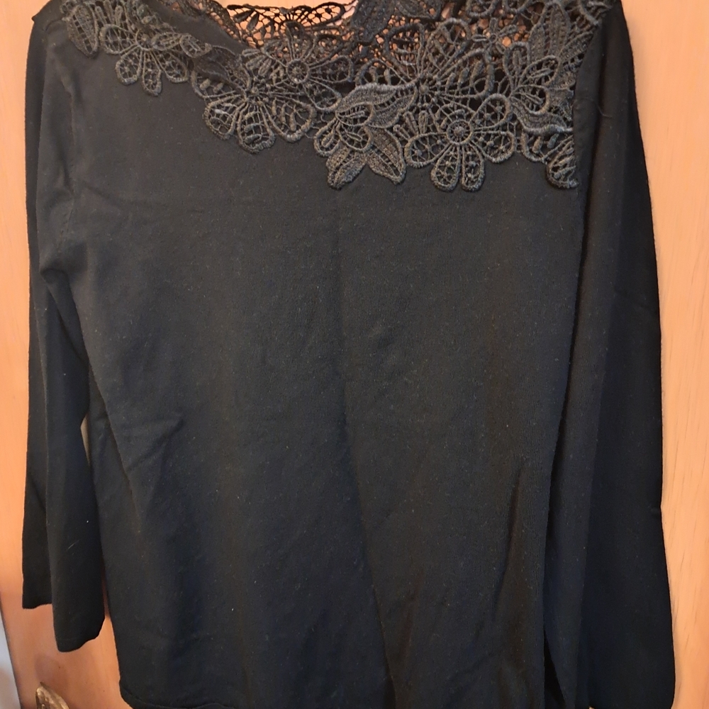 Elegant Black Lace Women's Top